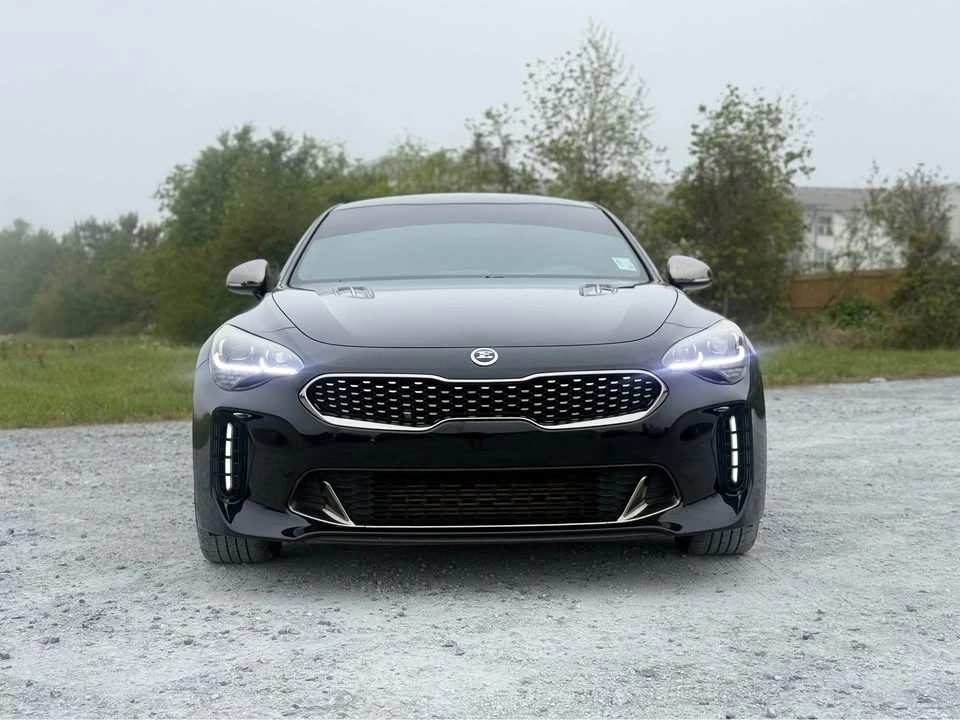 2020 Kia Stinger GT - Image 2 of 10