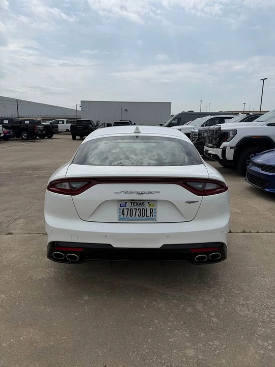 2020 Kia Stinger GT - Image 4 of 8