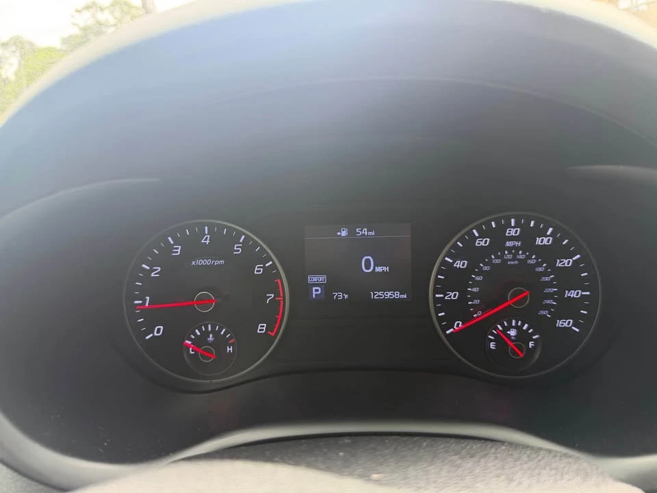 2020 Kia Stinger - Image 5 of 16