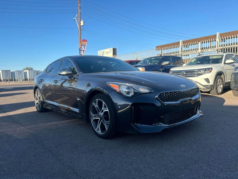2020 Kia Stinger - Image 2 of 6