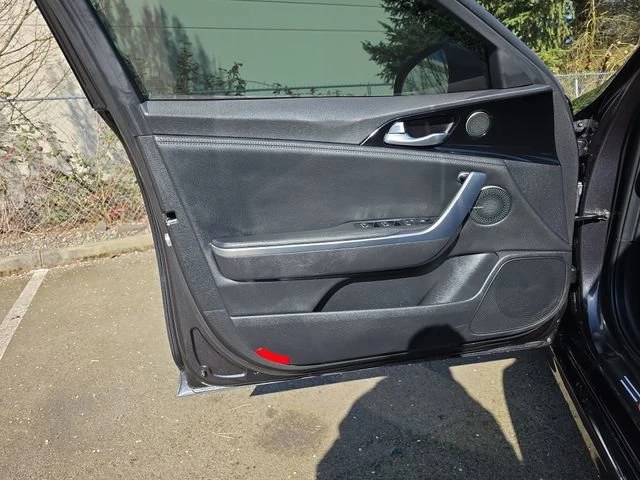 2020 Kia Stinger - Image 17 of 20