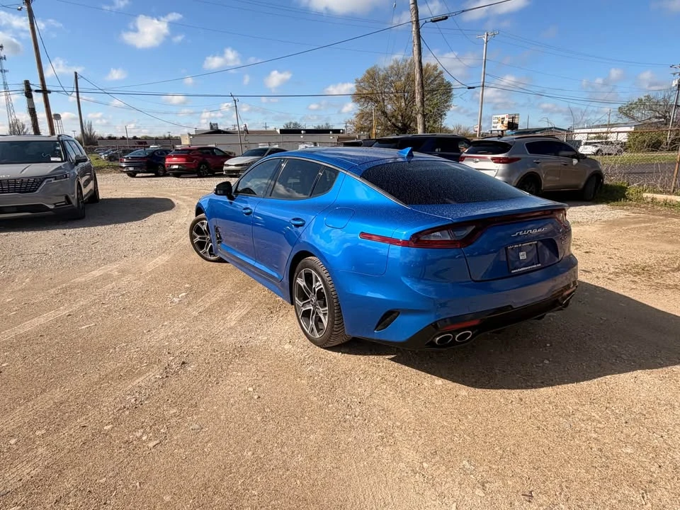 2020 Kia Stinger - Image 4 of 10