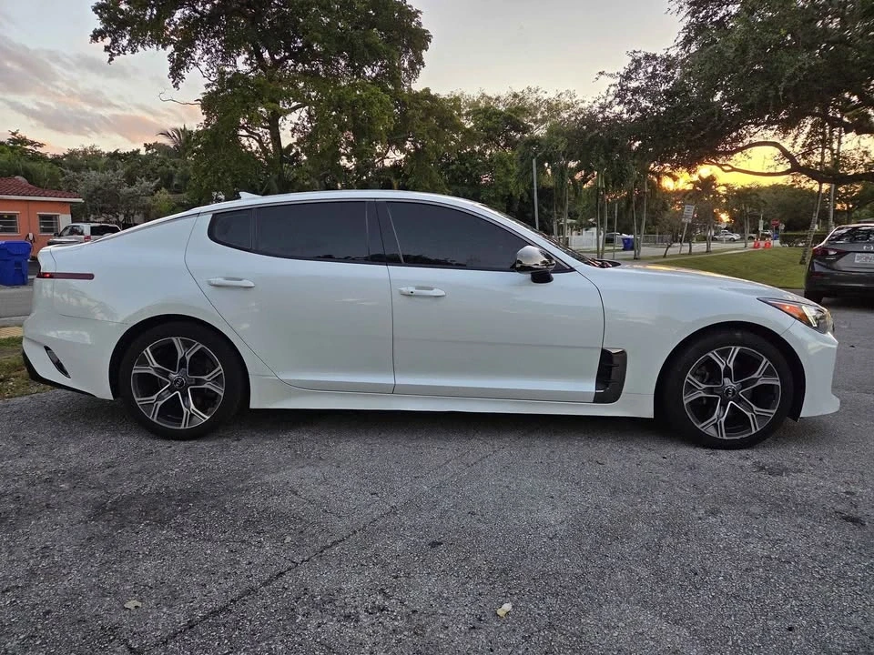 2020 Kia Stinger - Image 5 of 11