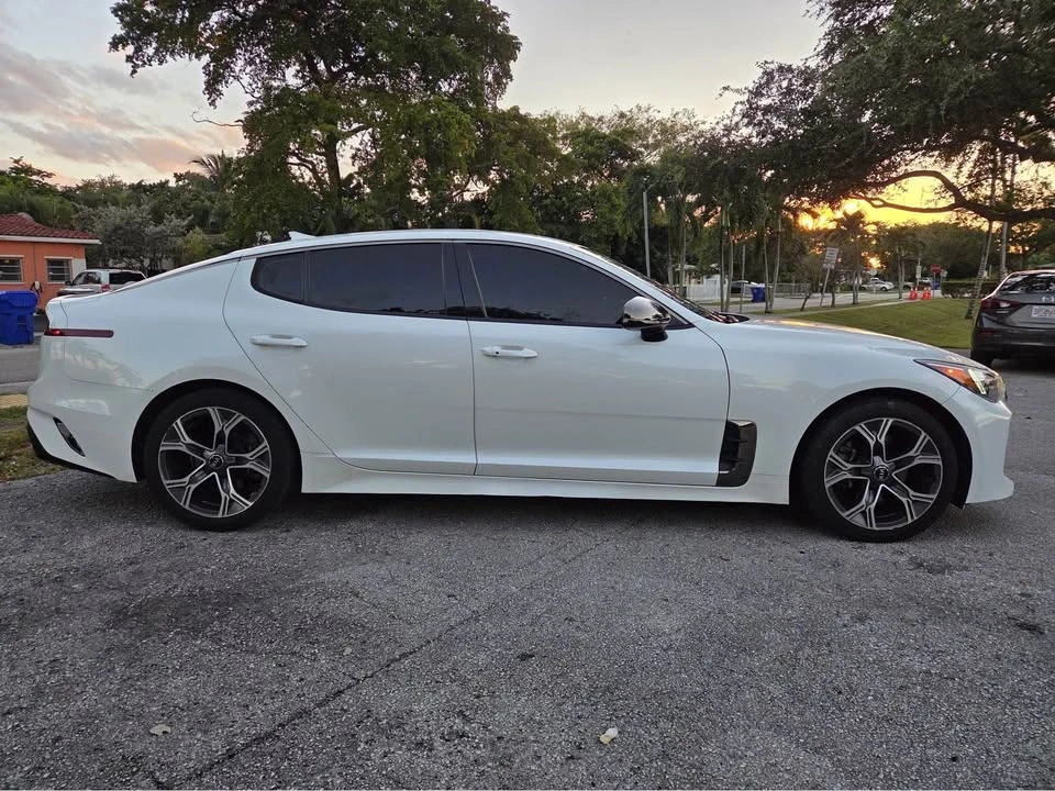 2020 Kia Stinger - Image 5 of 12
