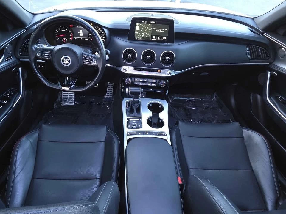 2020 Kia Stinger - Image 11 of 19
