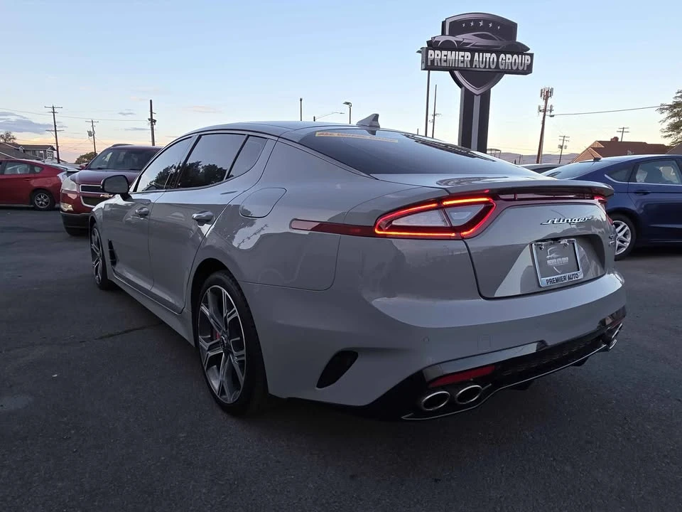 2020 Kia Stinger - Image 7 of 19