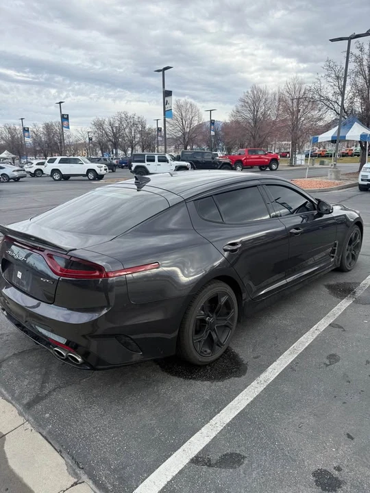 2020 Kia Stinger - Image 4 of 19