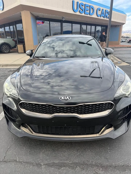 2020 Kia Stinger - Image 3 of 19