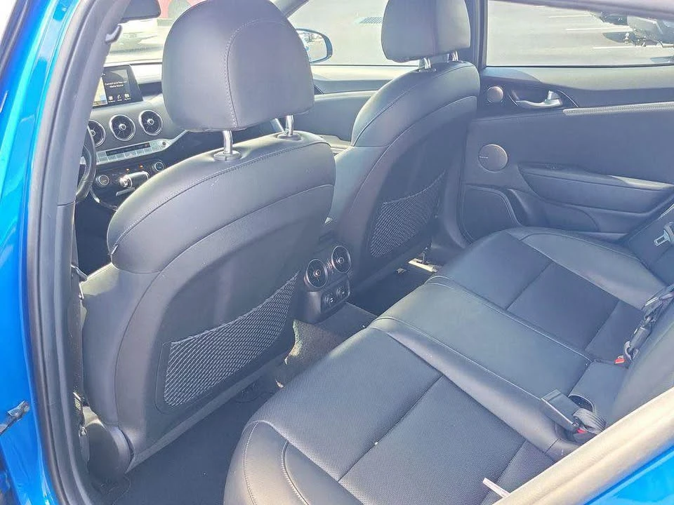 2020 Kia Stinger - Image 5 of 19