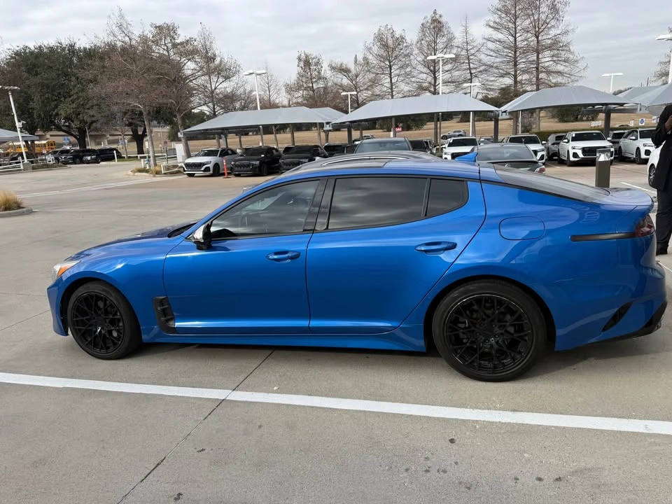 2020 Kia Stinger - Image 9 of 9