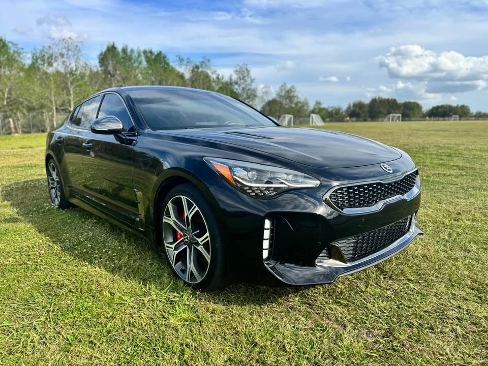 2020 Kia Stinger - Image 3 of 11