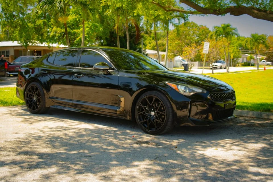 2020 Kia Stinger - Image 4 of 19