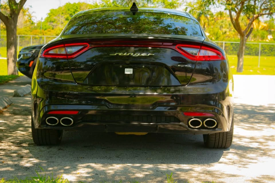 2020 Kia Stinger - Image 7 of 19