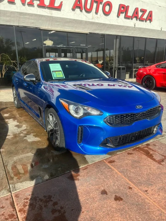 2020 Kia Stinger - Image 2 of 4