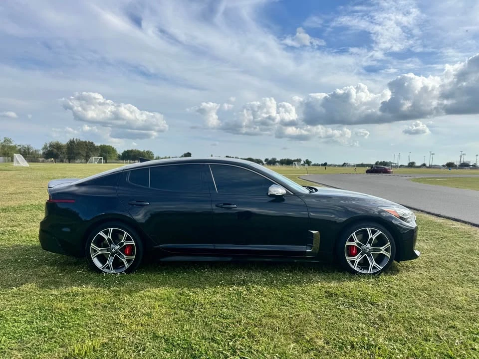2020 Kia Stinger - Image 4 of 11