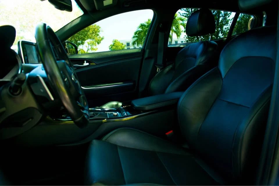 2020 Kia Stinger - Image 19 of 19