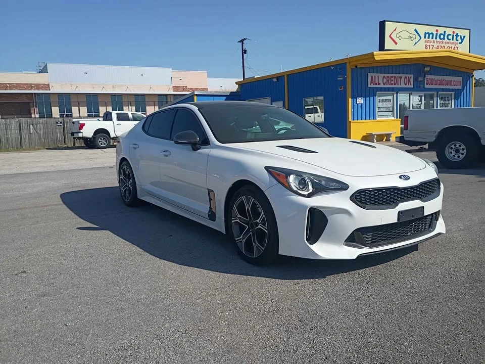 2020 Kia Stinger - Image 3 of 10