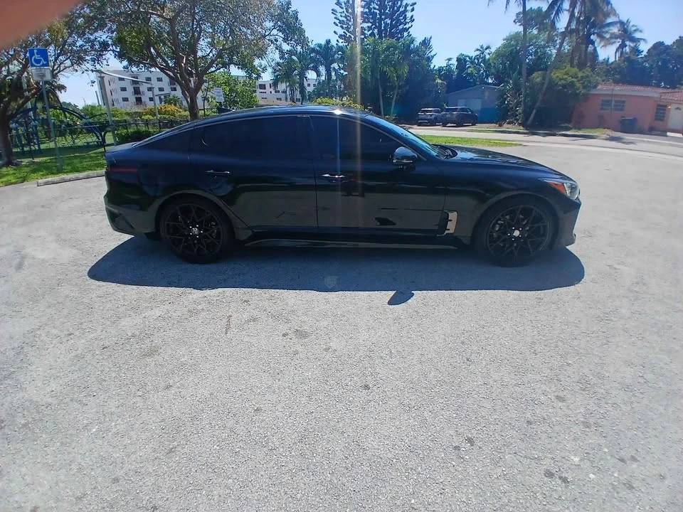 2020 Kia Stinger - Image 4 of 14