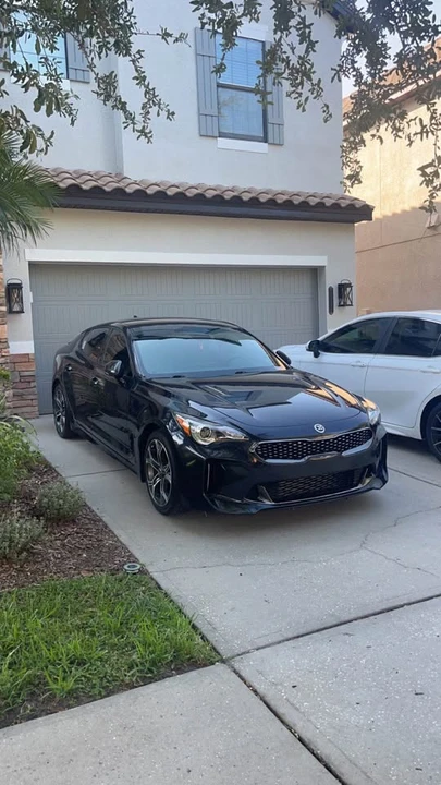 2020 Kia Stinger - Image 8 of 14