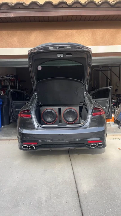 2020 Kia Stinger - Image 14 of 14