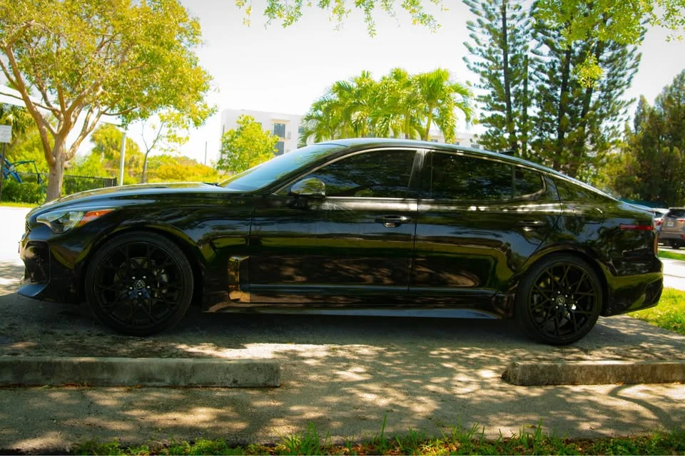 2020 Kia Stinger - Image 11 of 19