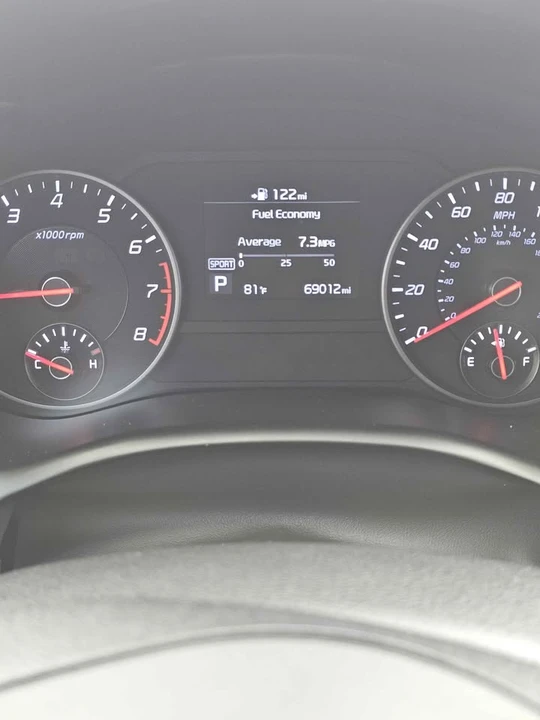 2020 Kia Stinger - Image 9 of 10