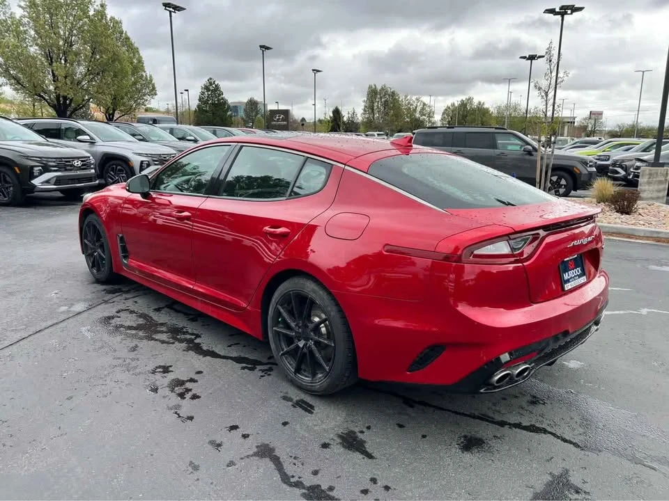2020 Kia Stinger - Image 11 of 20
