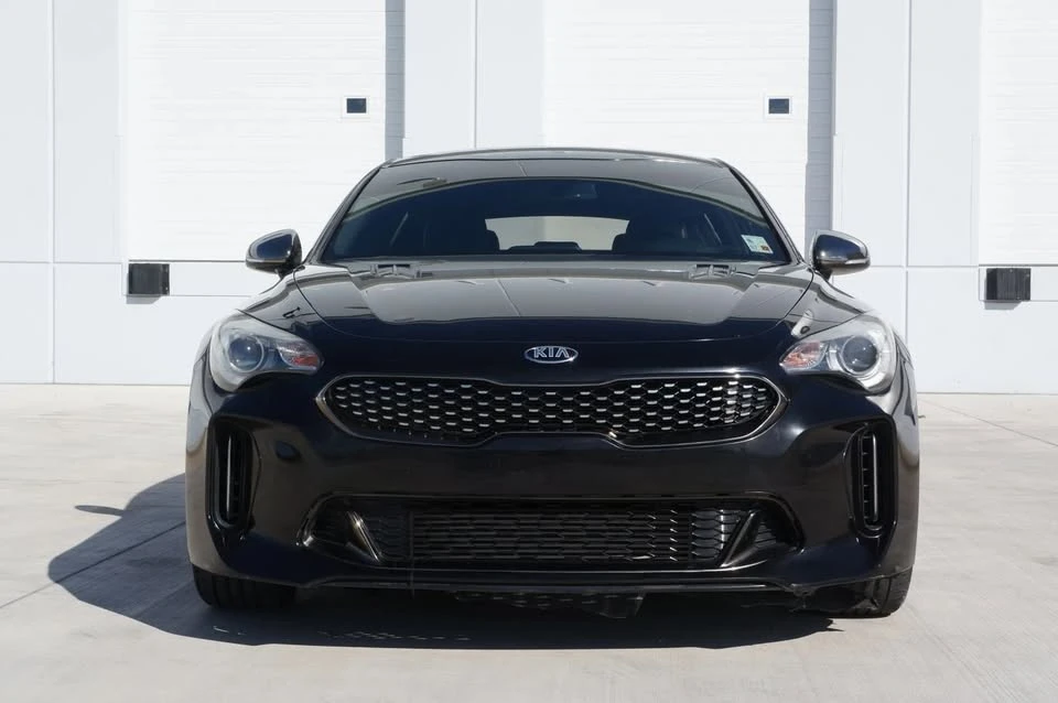 2020 Kia Stinger - Image 2 of 19
