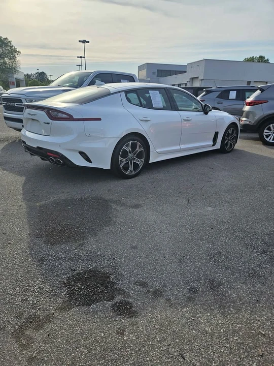 2020 Kia Stinger - Image 4 of 5