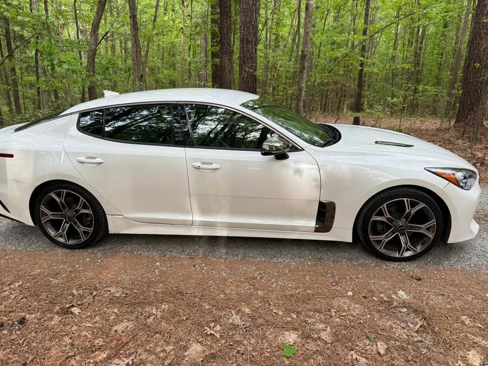 2020 Kia Stinger - Image 4 of 11