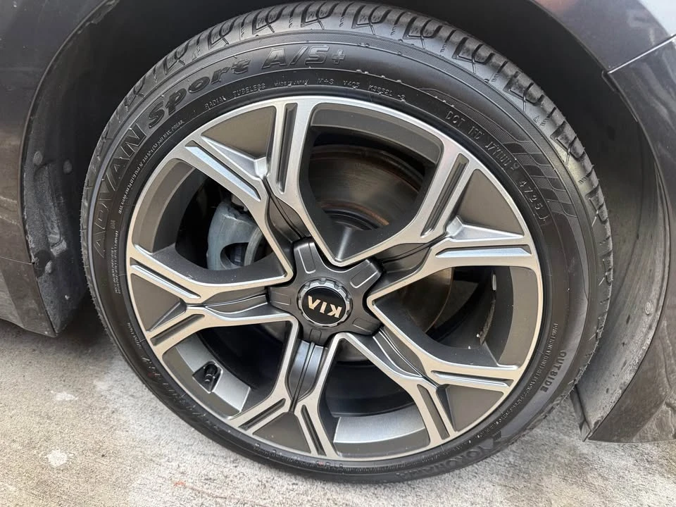 2020 Kia Stinger - Image 4 of 7