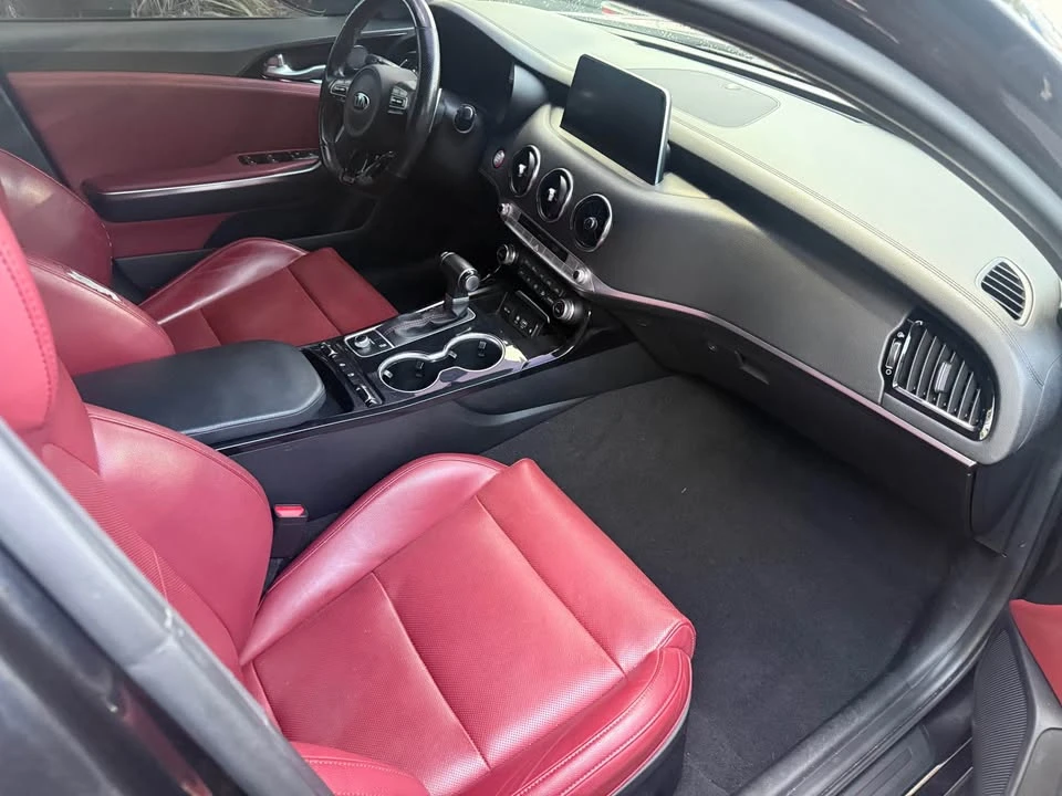 2020 Kia Stinger - Image 5 of 7