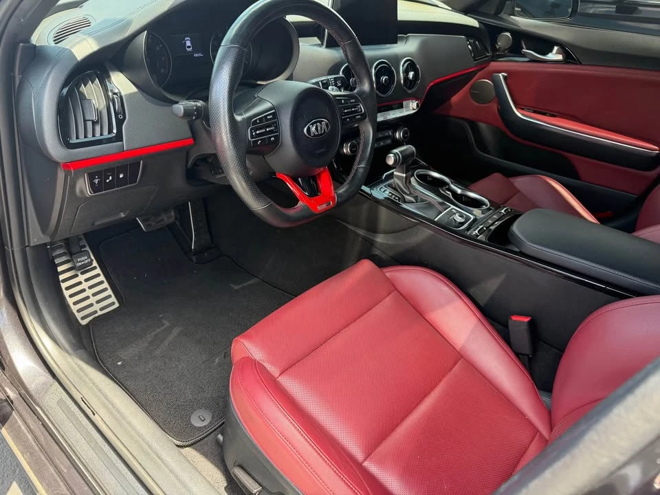 2020 Kia Stinger - Image 3 of 7