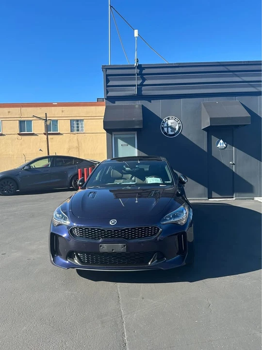 2020 Kia Stinger GT - Image 2 of 19