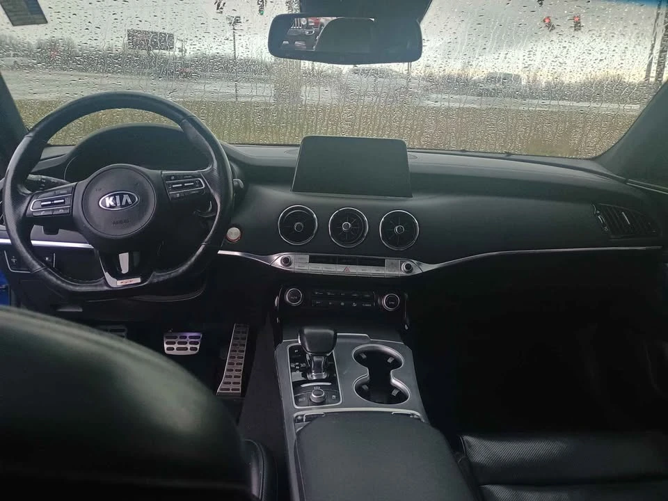 2020 Kia Stinger GT - Image 6 of 8