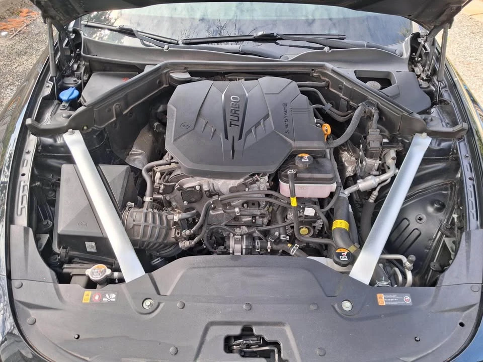 2020 Kia Stinger GT - Image 2 of 8