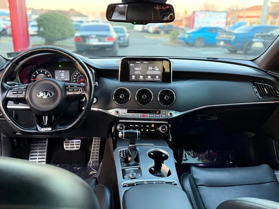 2020 Kia Stinger GT - Image 4 of 9
