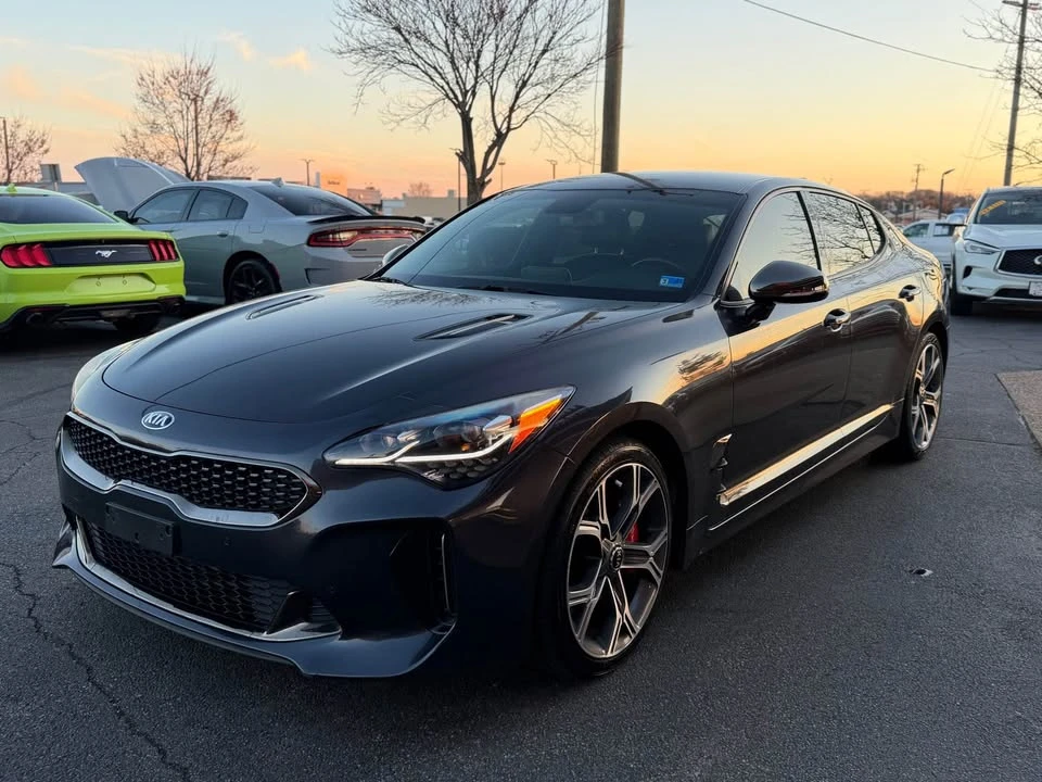 2020 Kia Stinger GT - Image 2 of 9