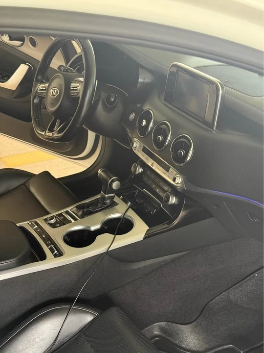 2020 Kia Stinger GT - Image 9 of 9
