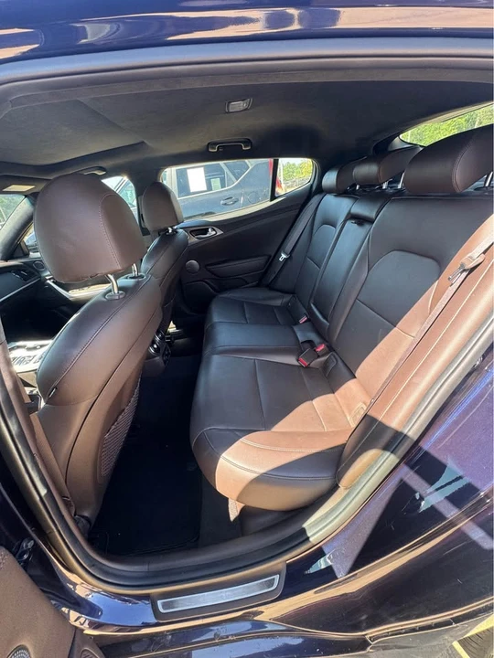2020 Kia Stinger GT - Image 6 of 7