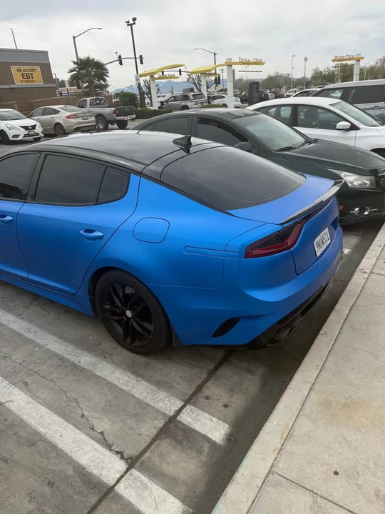 2020 Kia Stinger GT - Image 2 of 12