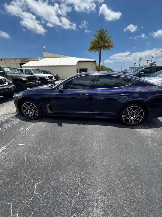 2020 Kia Stinger GT - Image 2 of 8
