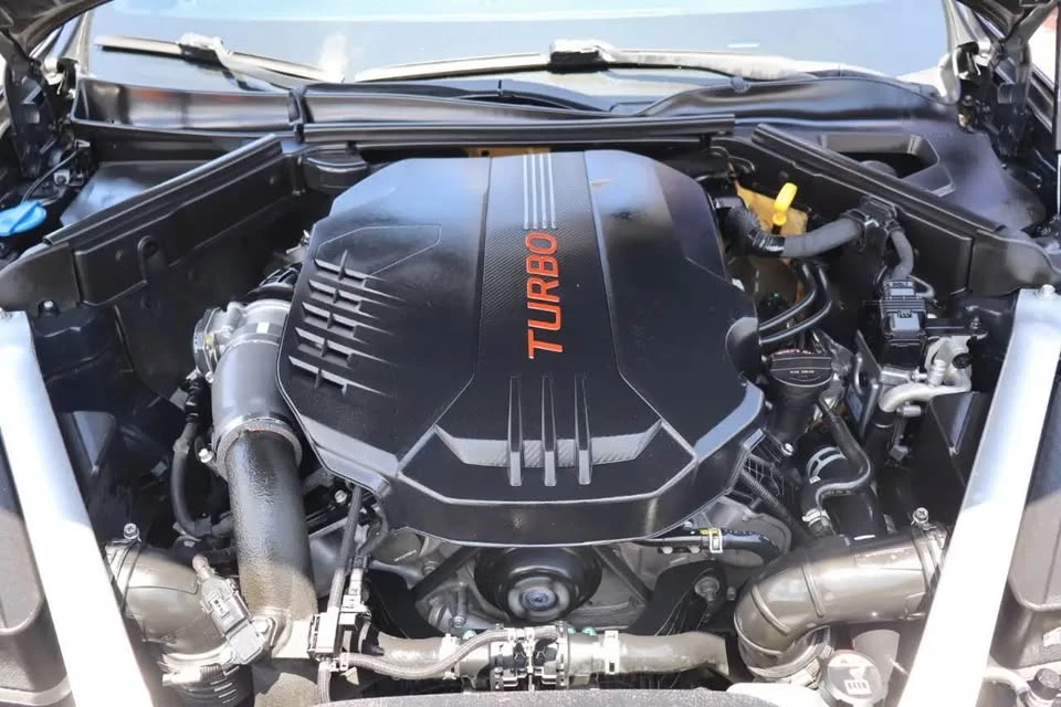 2020 Kia Stinger GT - Image 9 of 9