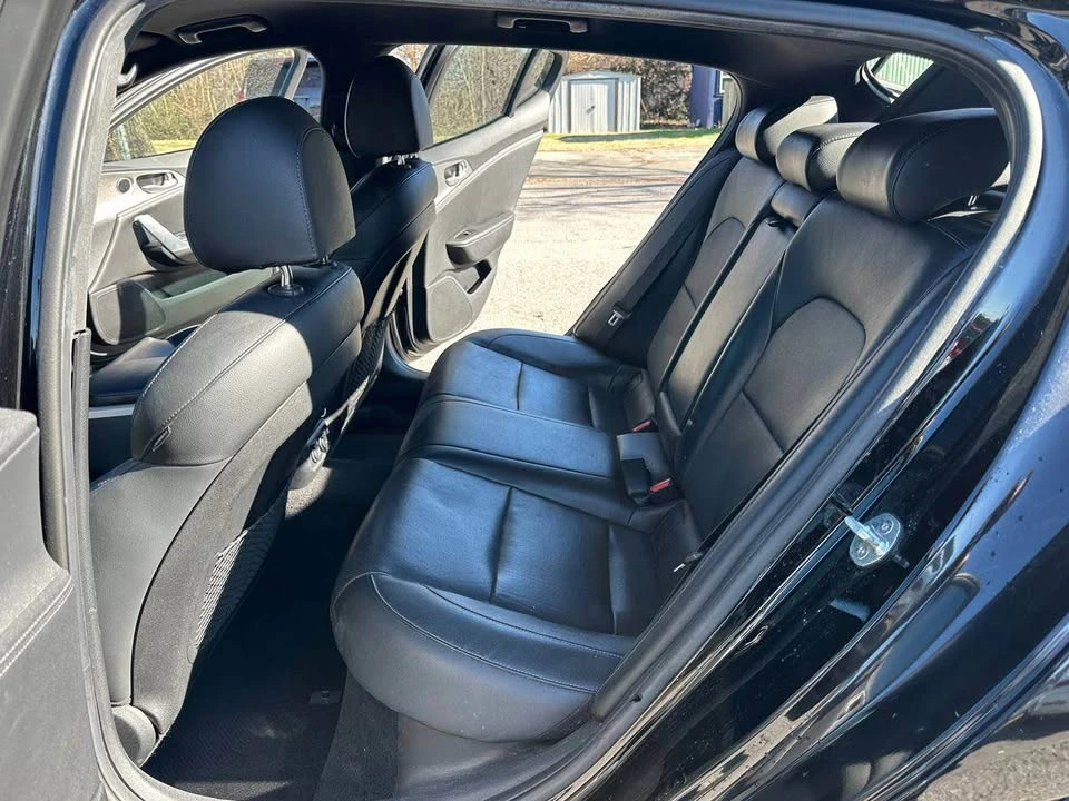 2020 Kia Stinger GT - Image 11 of 20