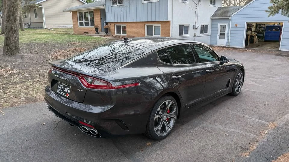 2020 Kia Stinger GT - Image 5 of 16