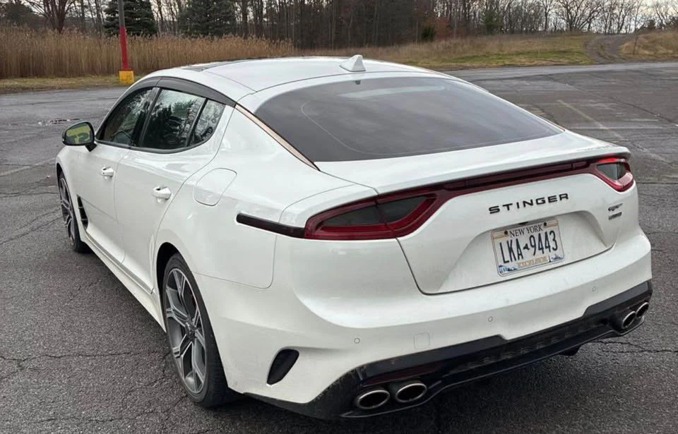 2020 Kia Stinger GT - Image 2 of 5