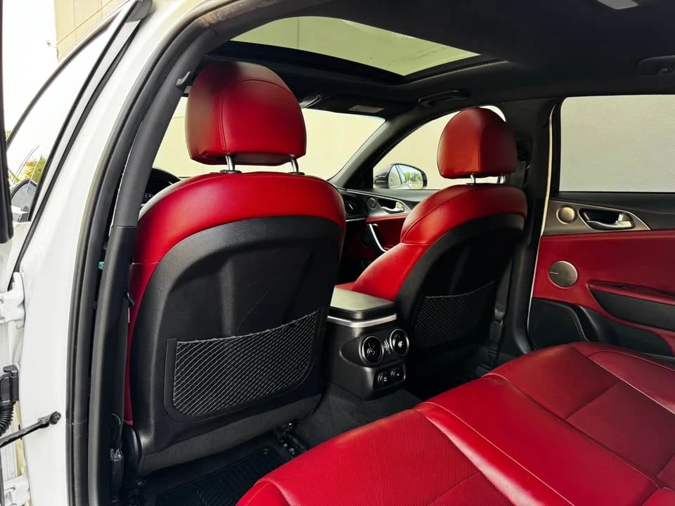 2020 Kia Stinger GT - Image 11 of 20