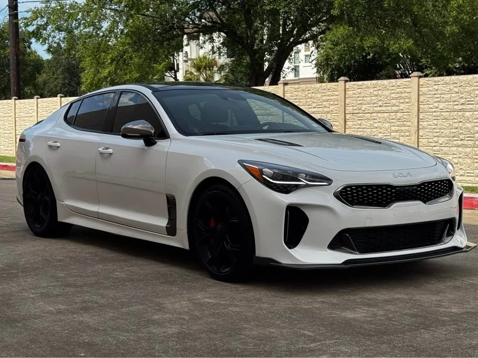 2020 Kia Stinger GT - Image 7 of 20