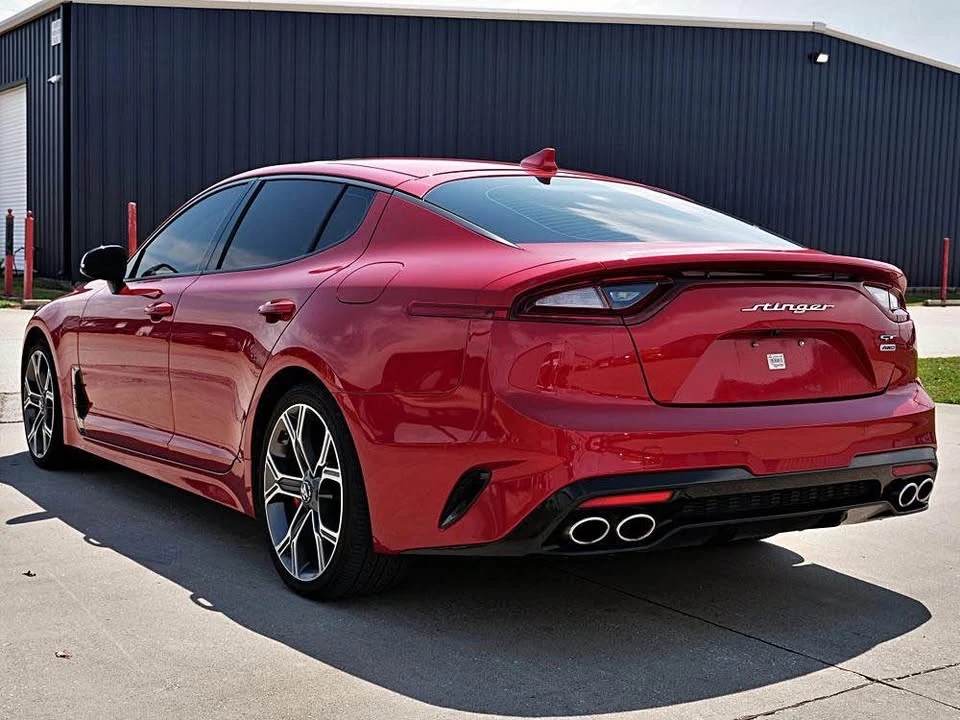 2020 Kia Stinger GT - Image 16 of 20