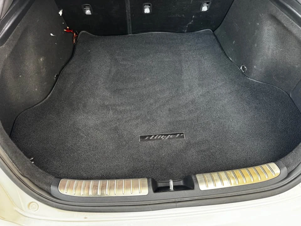 2020 Kia Stinger GT - Image 13 of 20